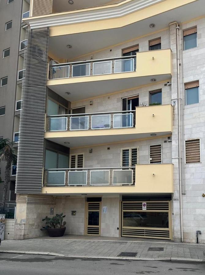 Apartment Capruzzi Бари Экстерьер фото
