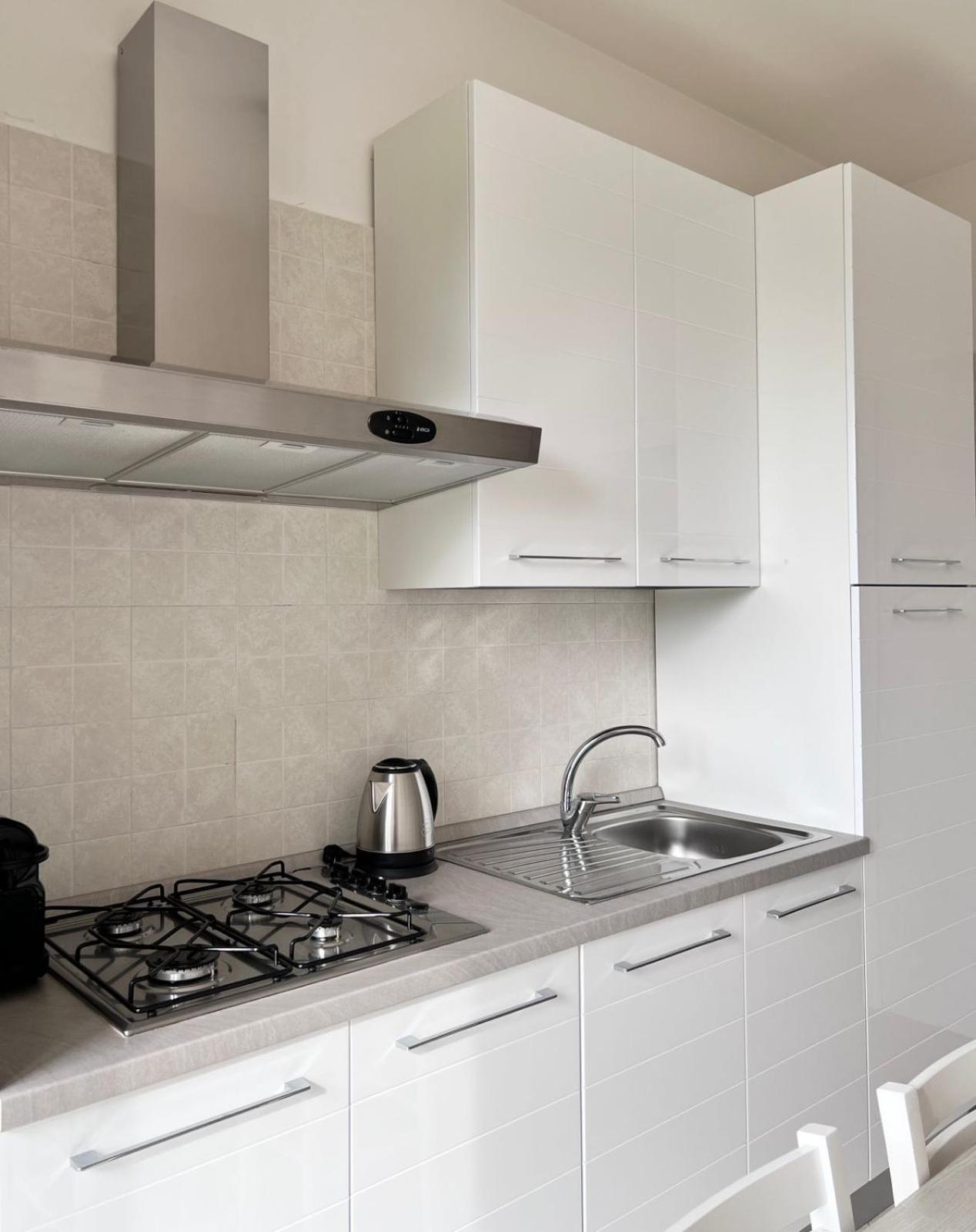 Apartment Capruzzi Бари Экстерьер фото