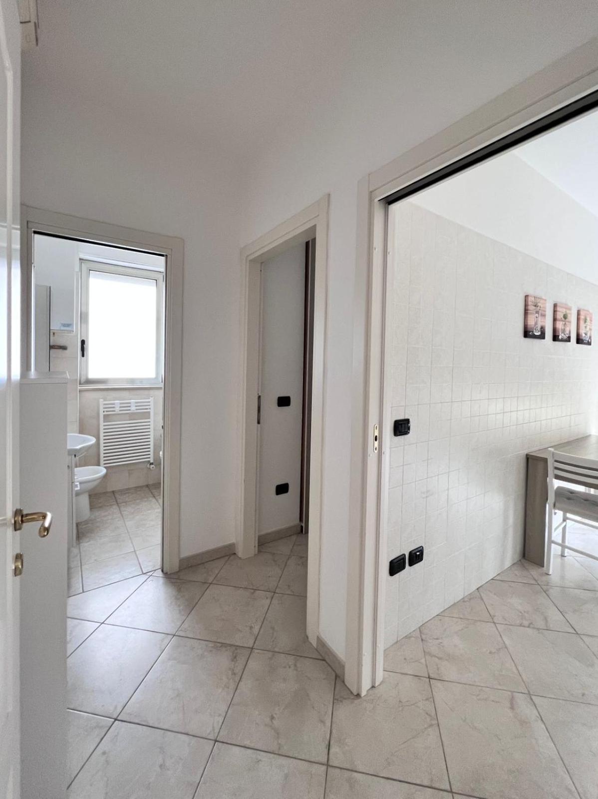 Apartment Capruzzi Бари Экстерьер фото