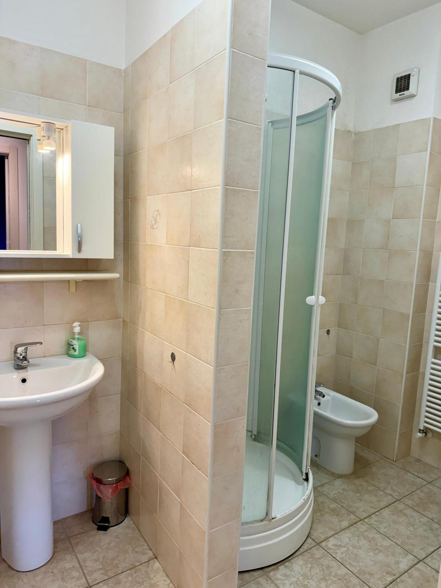 Apartment Capruzzi Бари Экстерьер фото